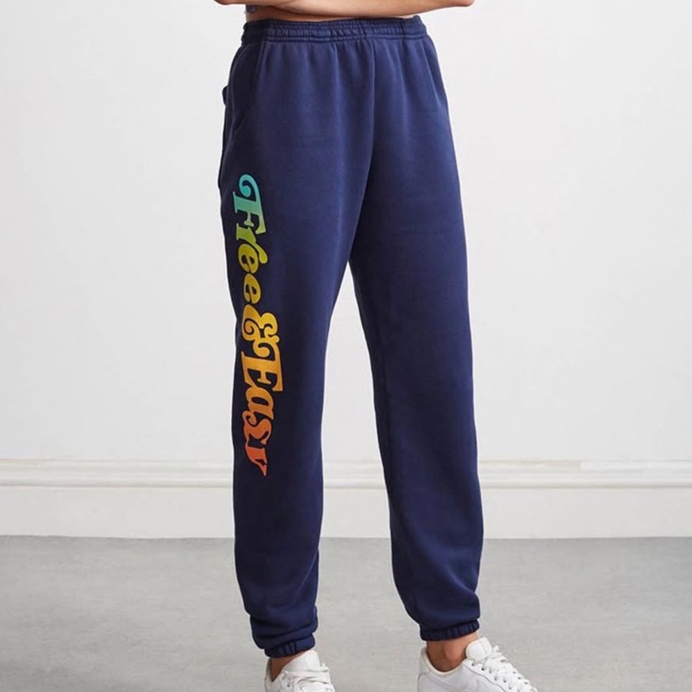 Free & Easy Large Navy Sweatpants